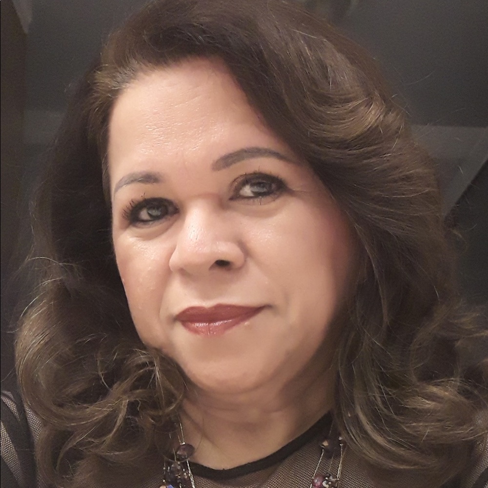 Meet your Posher, Edith